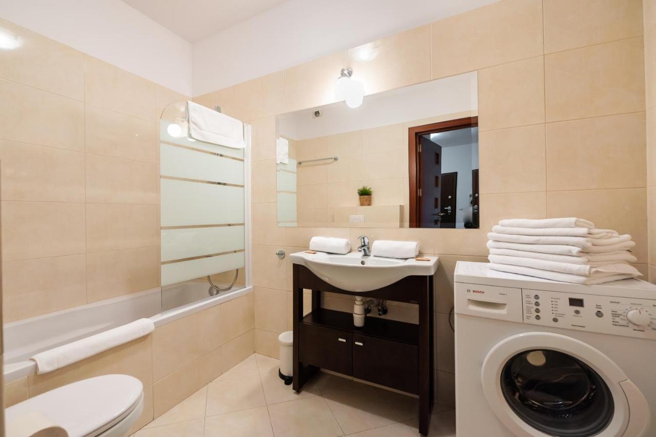 Wola Sunset Apartment Free Parking Варшава Экстерьер фото